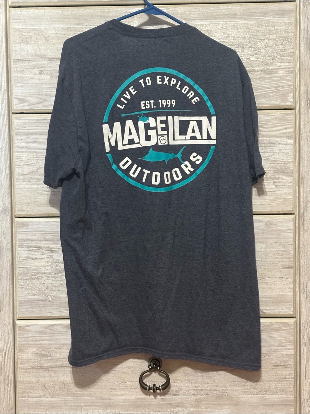 Magellan Outdoors Men's Short-Sleeve Tee - Charcoal Gray with Teal Logo